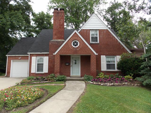 914 Sycamore Rd., Dekalb, IL 60115