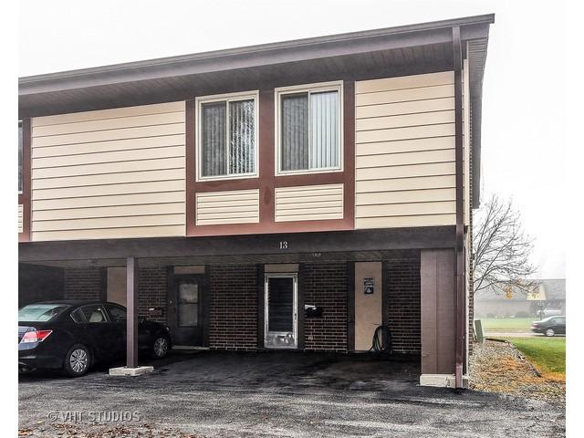13 Cour Michele, Palos Hills, IL 60465