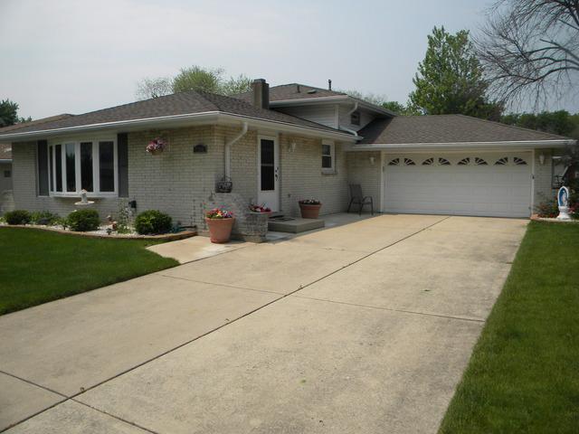 7804 S Williams St., Downers Grove, IL 60516