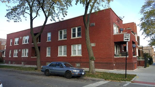 2424 W 45th St., Chicago, IL 60632