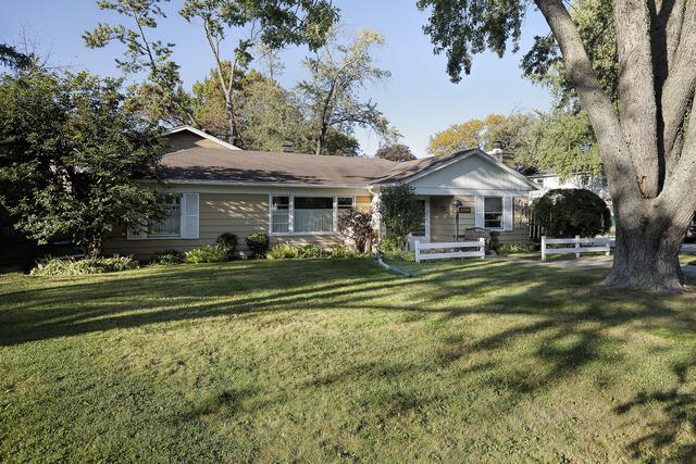 2130 Ash Ln., Northbrook, IL 60062