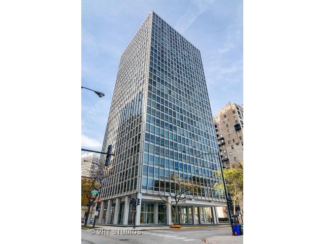 2400 N Lakeview Ave. #1401, Chicago, IL 60614