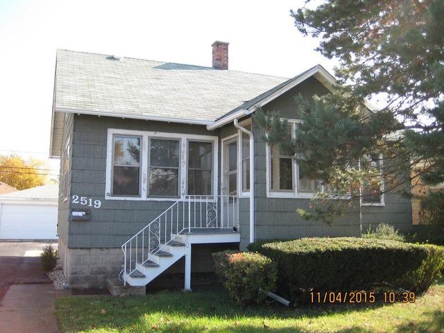2519 S 17th Ave., Broadview, IL 60155