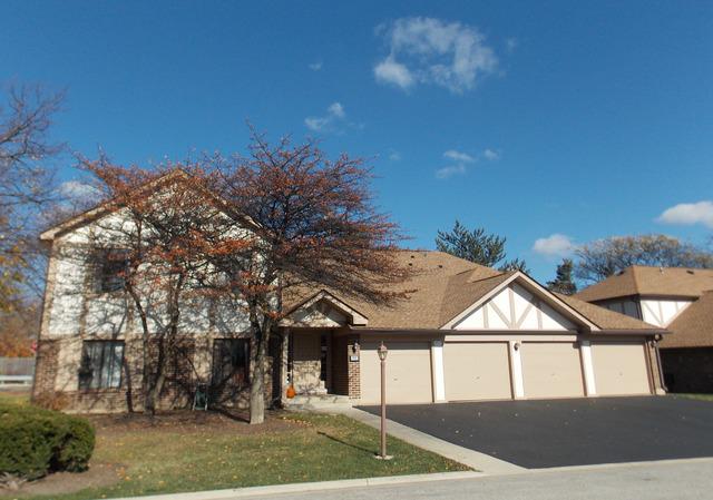 826 Knottingham Dr. #1B, Schaumburg, IL 60193