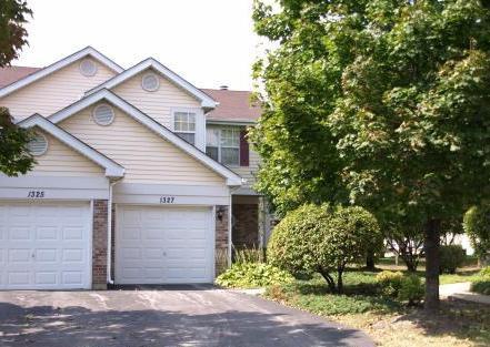1327 Cranbrook Ct., Schaumburg, IL 60193