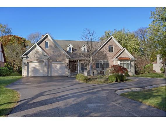 6350 Clarendon Hills Rd., Willowbrook, IL 60527