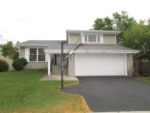 1535 Brookside Dr., Hoffman Estates, IL 60169