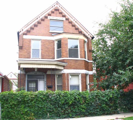 8635 S Houston Ave., Chicago, IL 60617