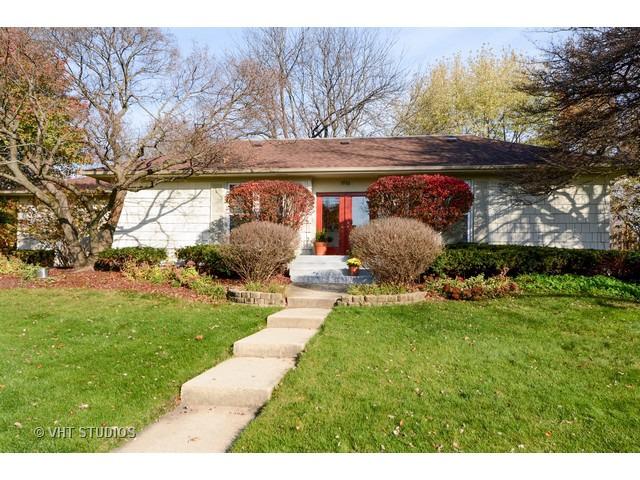 1916 Sandgate Ct., Naperville, IL 60565
