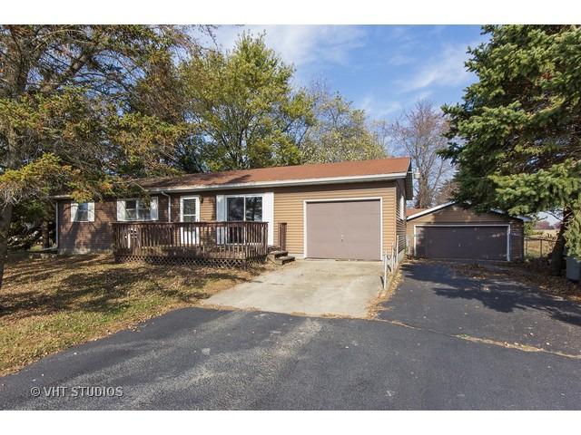 24046 W County Line Rd., Essex, IL 60935