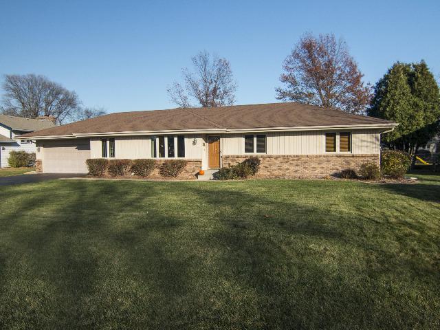 10469 Lansdowne Dr., Machesney Park, IL 61115