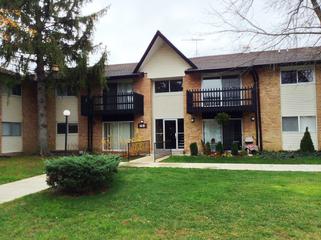 16B Kingery Quarter #105, Willowbrook, IL 60527