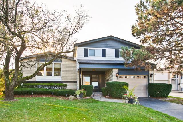 2427 Fernwood Dr., Glenview, IL 60025