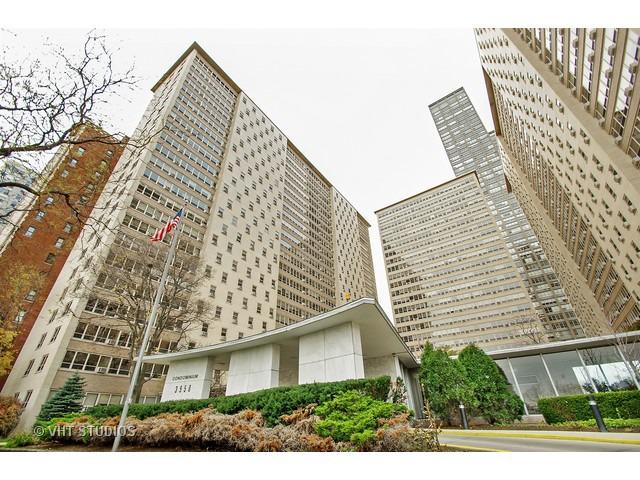 3950 N Lake Shore Dr. #1704, Chicago, IL 60613