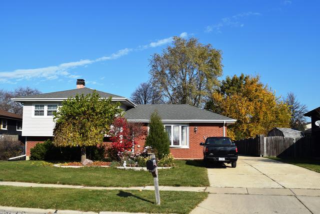 1848 W Woodland Ave., Addison, IL 60101