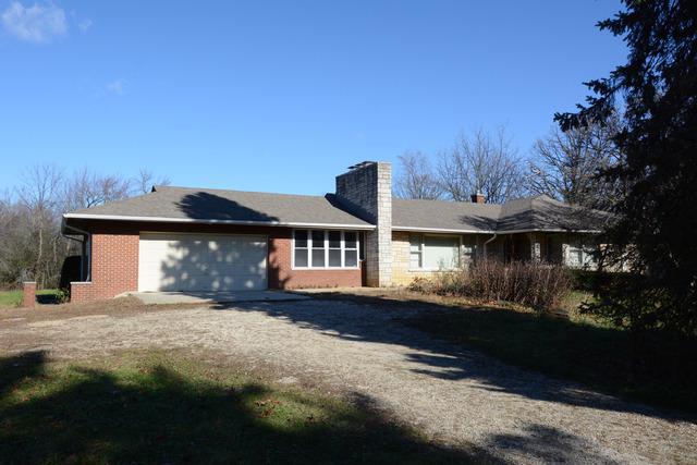 28W172 Roosevelt Rd., Winfield, IL 60190