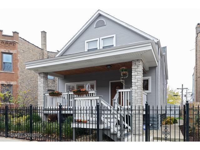 3743 W Wrightwood Ave., Chicago, IL 60647