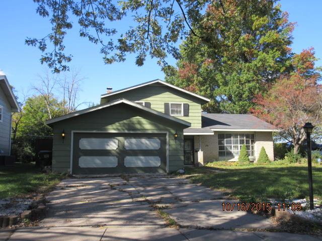 4740 176th St., Country Club Hills, IL 60478