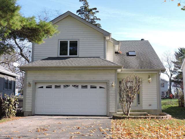 3818 Illinois St., Crystal Lake, IL 60014