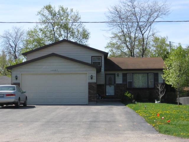 18027 W Gages Lake Rd., Grayslake, IL 60030