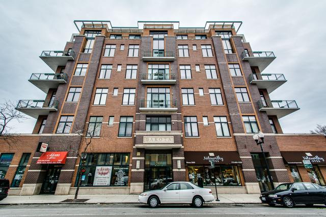 3631 N Halsted St. #310, Chicago, IL 60613