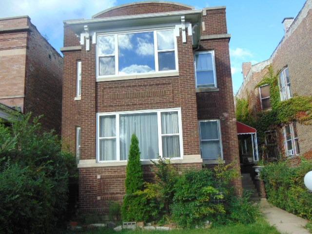 7748 S Saginaw Ave., Chicago, IL 60649