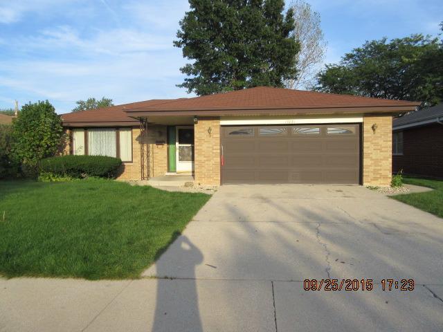 17061 Dobson Ave., South Holland, IL 60473