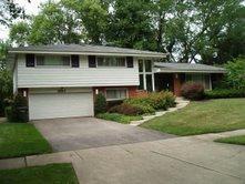 1900 Heather Ln., Northbrook, IL 60062