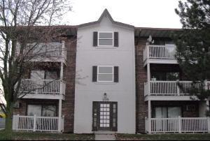 105 Gregory St. #02, Aurora, IL 60504