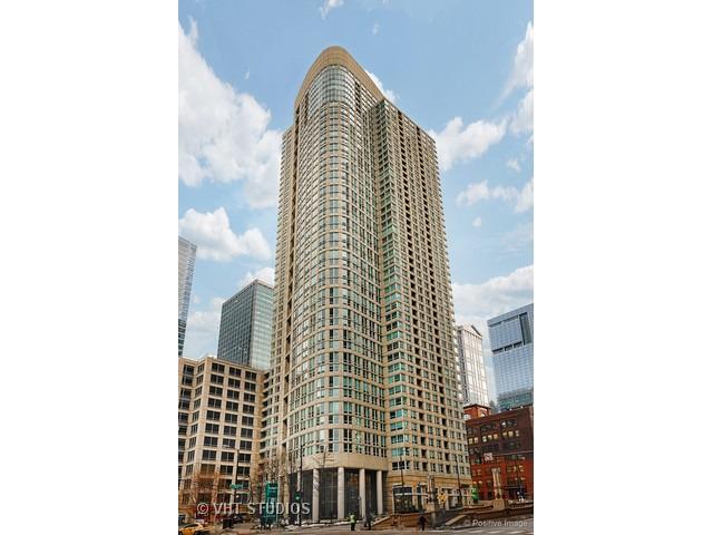 345 N Lasalle Blvd. #306, Chicago, IL 60654