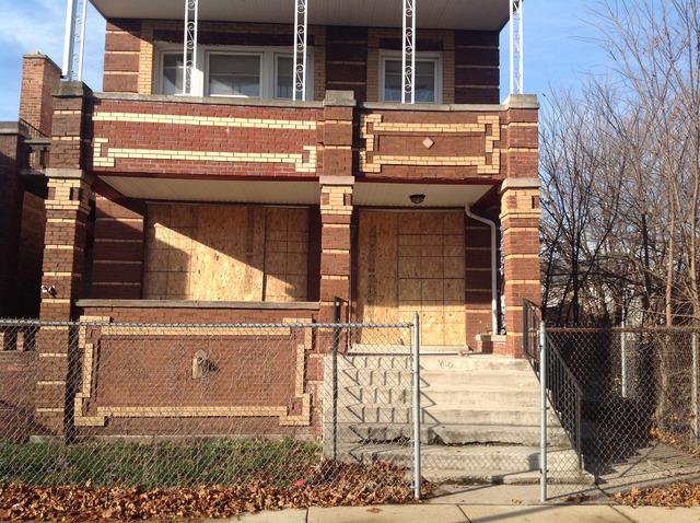 8350 S Marquette Ave., Chicago, IL 60617