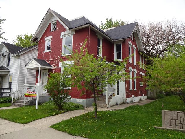 717 8th St., Rockford, IL 61104