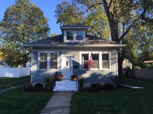 107 Maple St., Crystal Lake, IL 60014