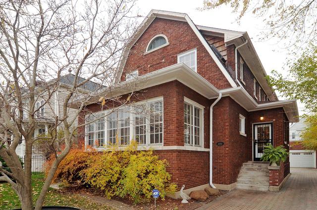 2550 N Kimball Ave., Chicago, IL 60647