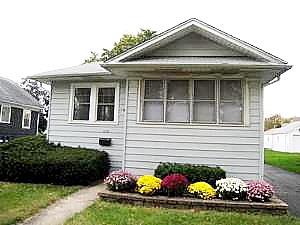274 S Pick Ave., Elmhurst, IL 60126