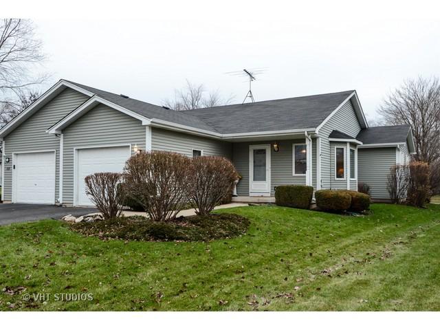 725 Harmony Ct., North Aurora, IL 60542