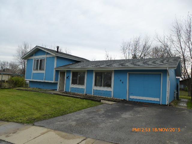 5300 Niven Ln., Hanover Park, IL 60133