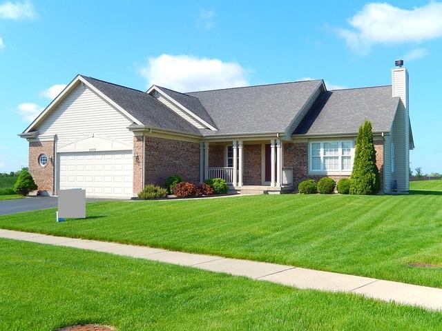 2219 Dean St., Sycamore, IL 60178