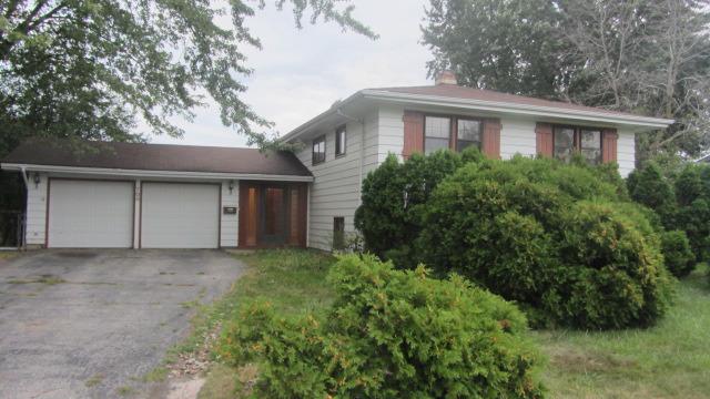 700 Durham Ln., Hoffman Estates, IL 60169