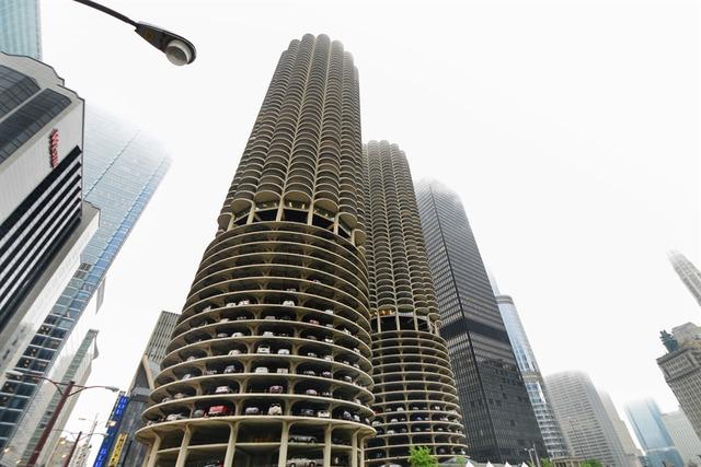 300 N State St. #4106, Chicago, IL 60654