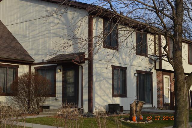 1812 Raintree Ct., Sycamore, IL 60178