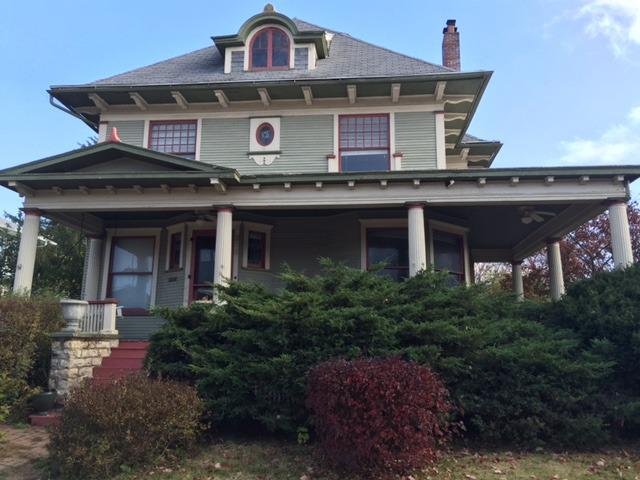 216 N 1st St., Dekalb, IL 60115