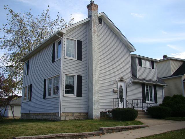 701 Warner Ave., Lemont, IL 60439