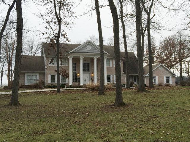 37626 Hunnington Ridge, Hoopeston, IL 60942