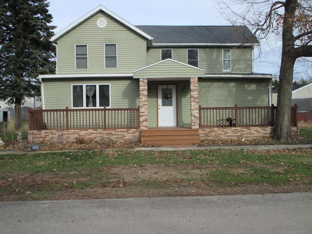 311 John St., Steward, IL 60553