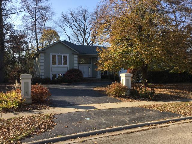 1114 Vineyard Dr., Gurnee, IL 60031