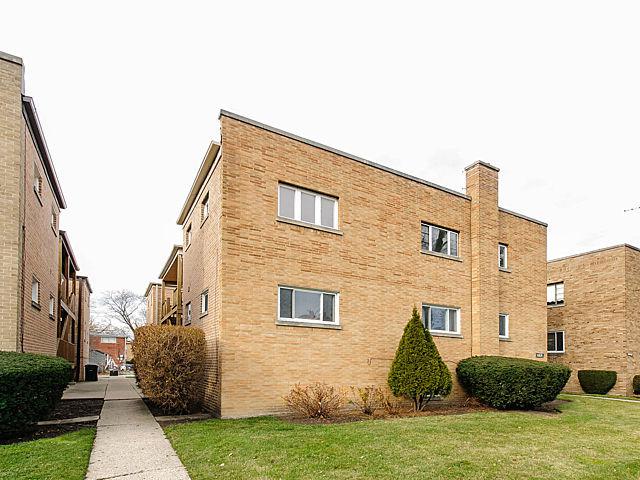 8312 Christiana Ave. #2E, Skokie, IL 60076