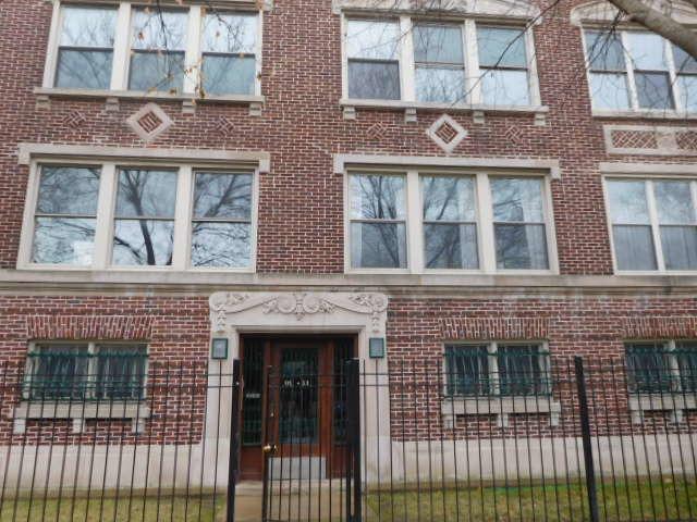 1053 E Hyde Park Blvd. #2, Chicago, IL 60615