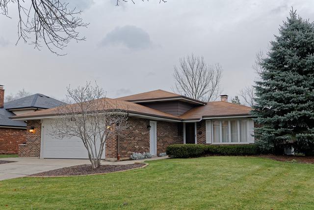 7649 Wakefield Dr., Darien, IL 60561