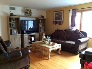 437 N Ridgemoor Ave., Mundelein, IL 60060